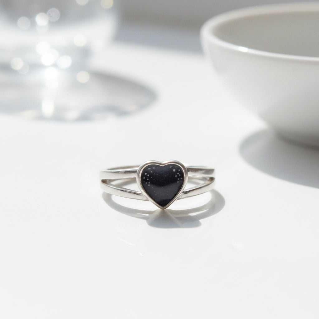 Classic Heart Ring
