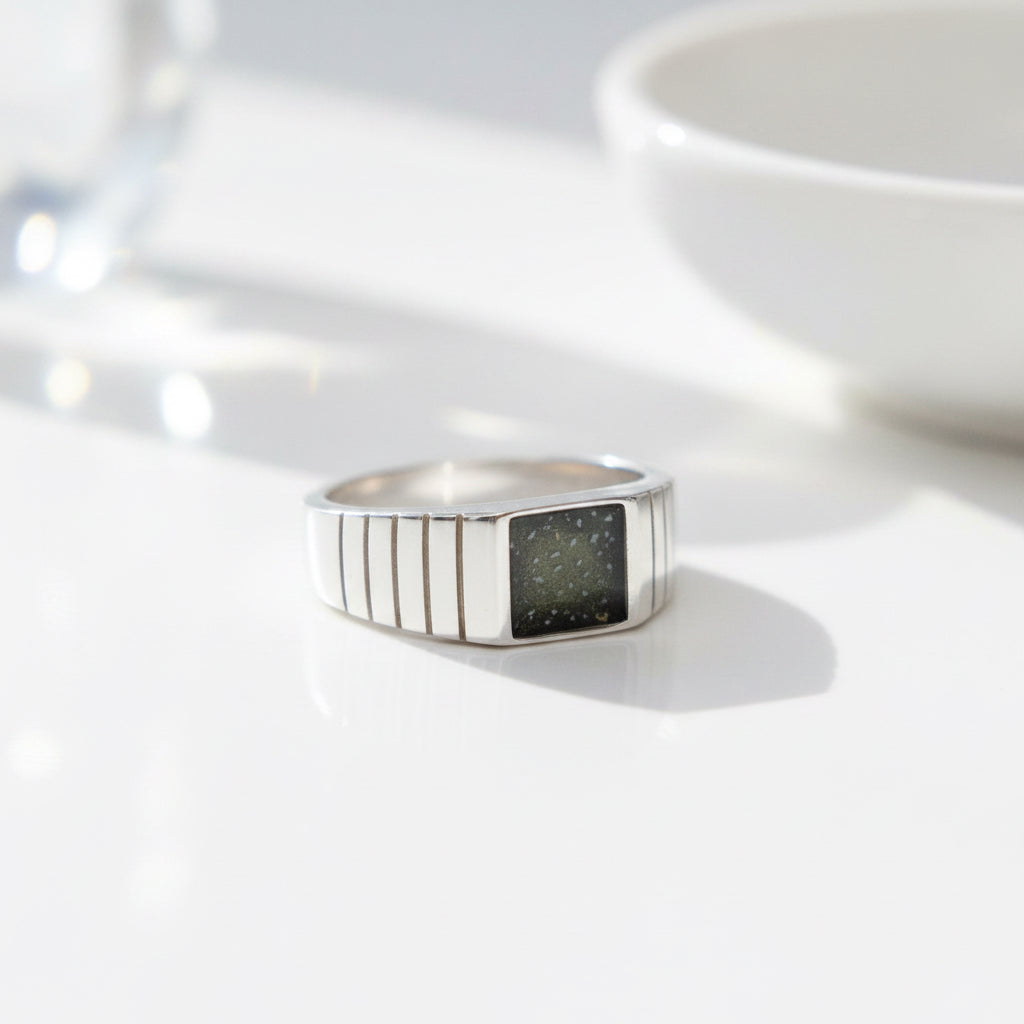 Ridge Signet Ring