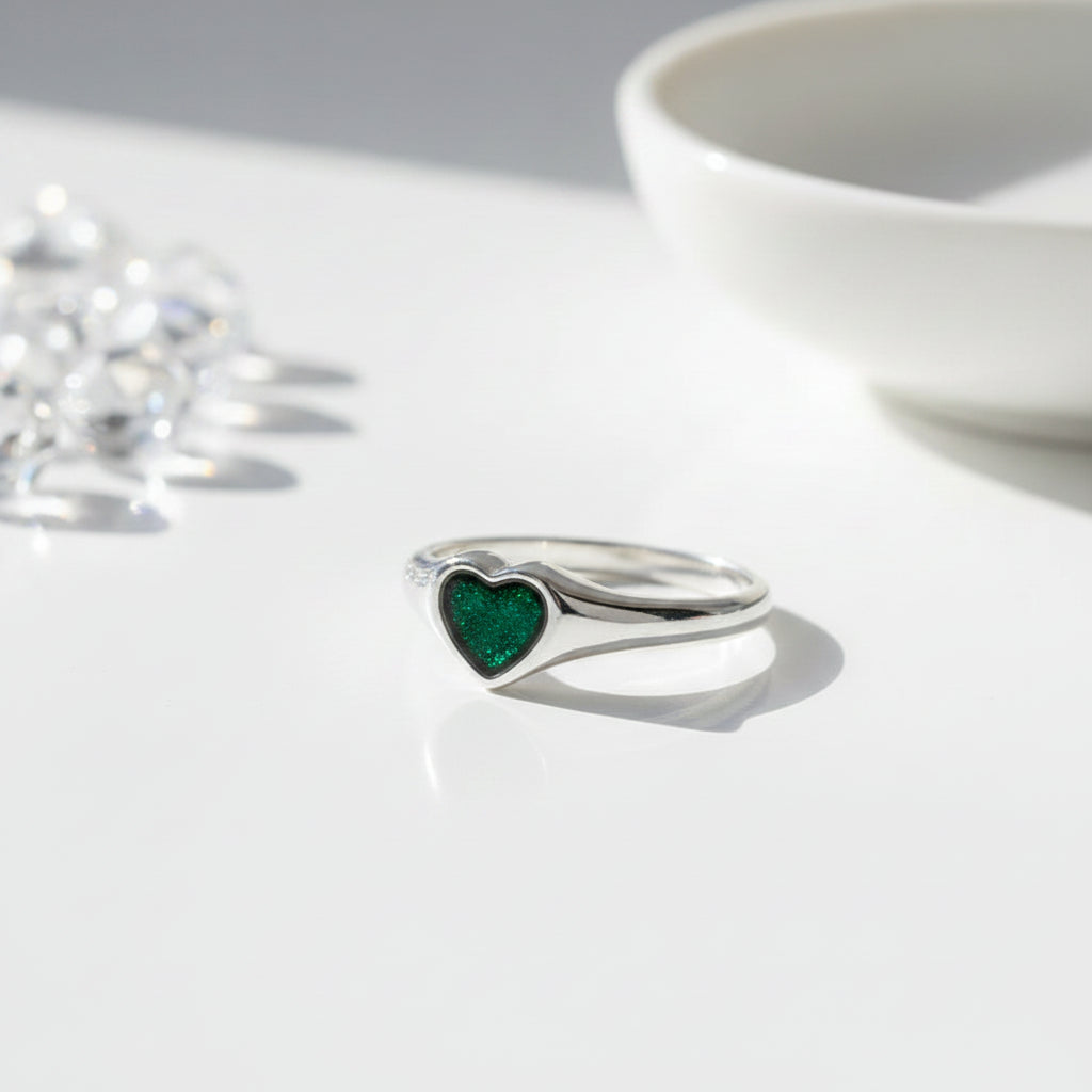 Ladies Heart Signet Ring