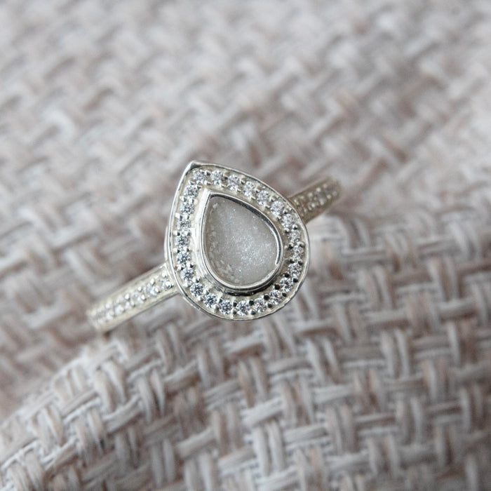 Daphne Teardrop Ring