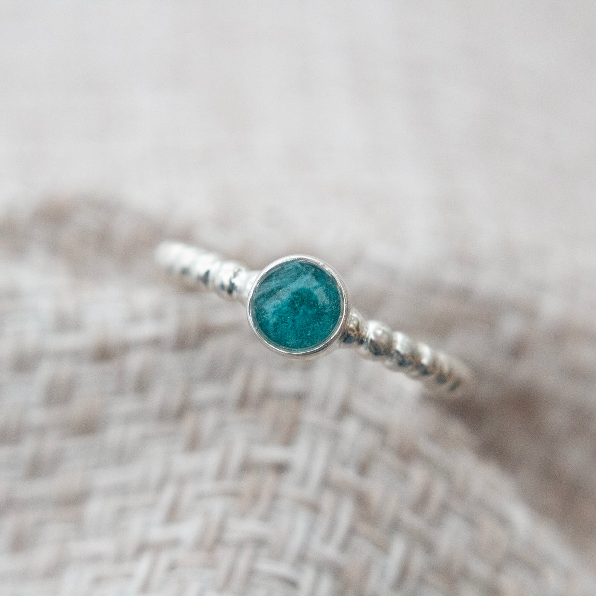 Ada Round Ring