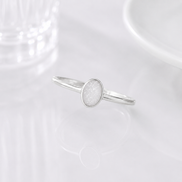 Classic Oval Ring