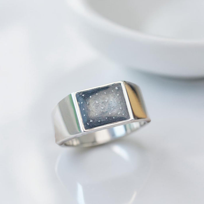 Signet Ring