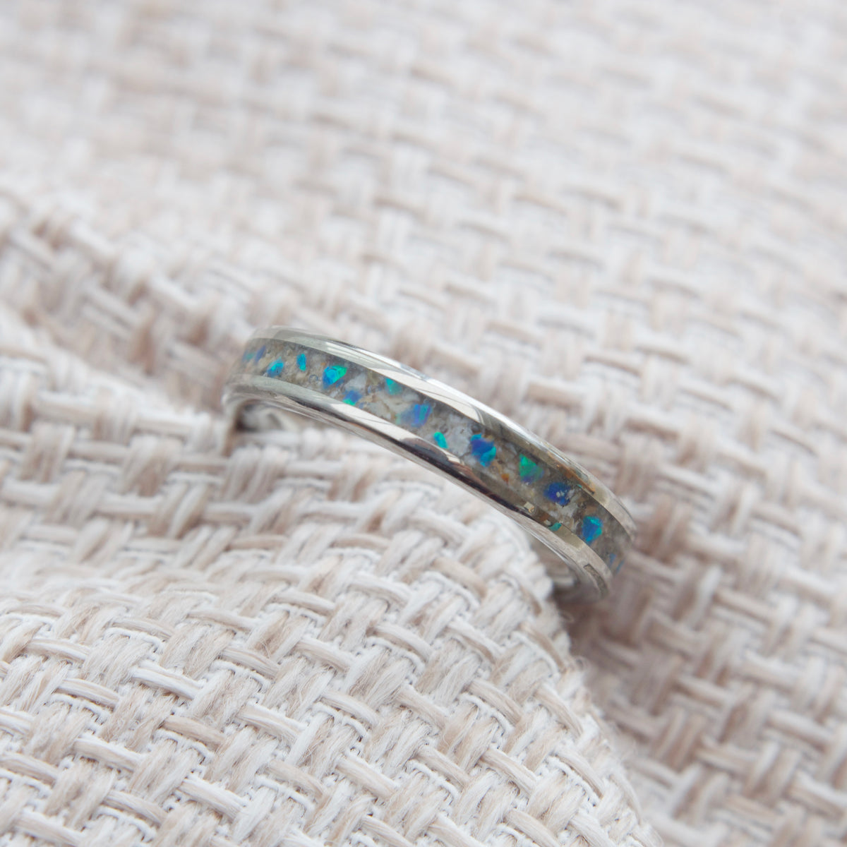 Stainless Steel 4mm Channel Band