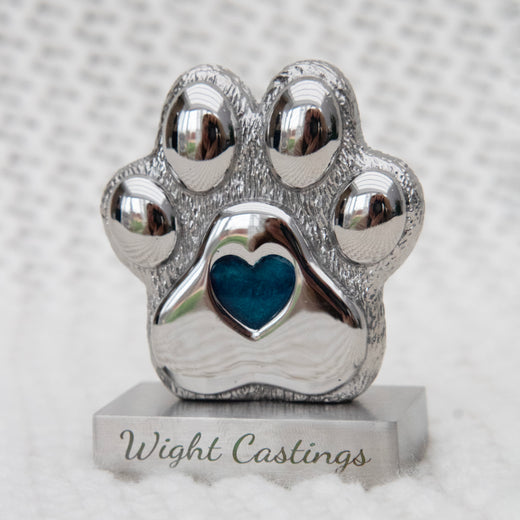 Stainless steel memorial paw with engravable stand