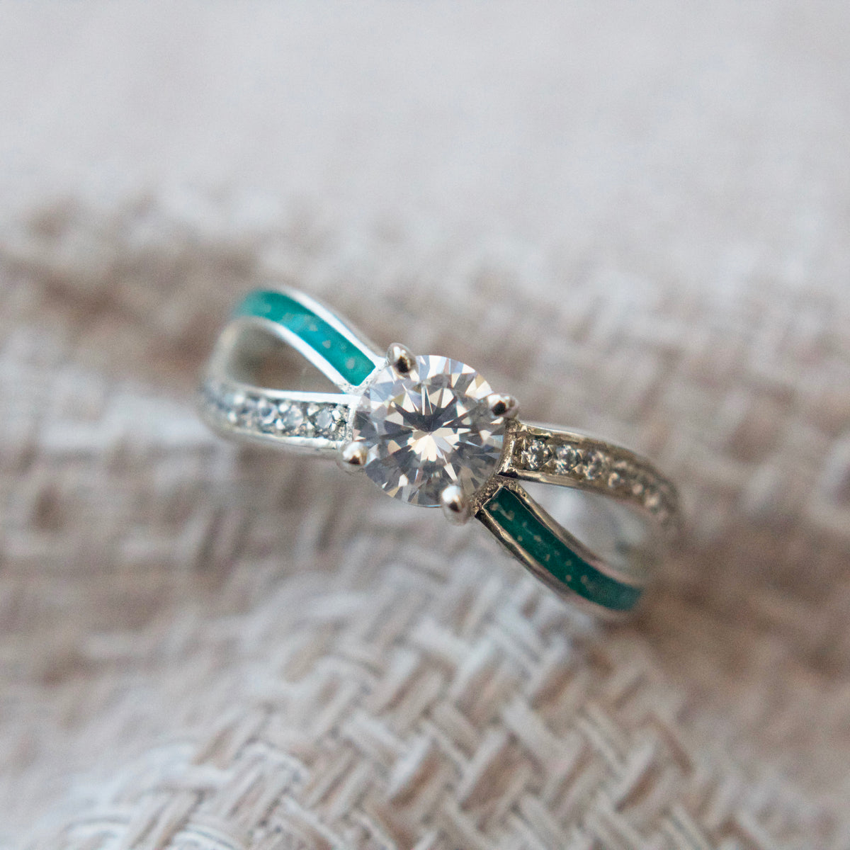 Hope Twist Solitaire Ring