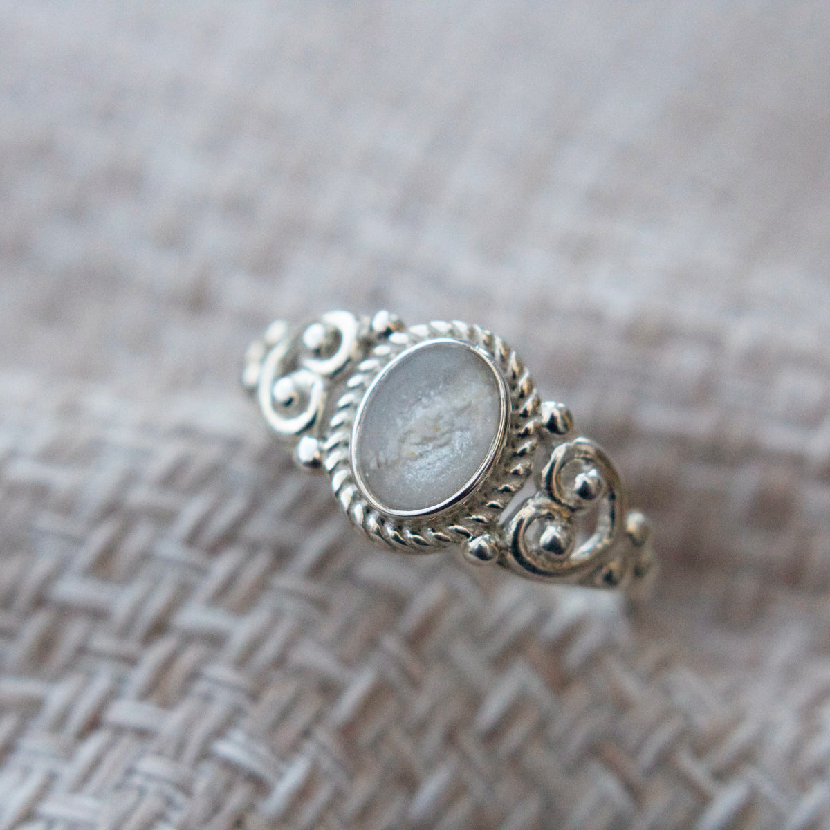 Phoebe Vintage Ring