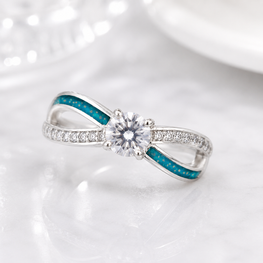 Solitaire Twist Ring