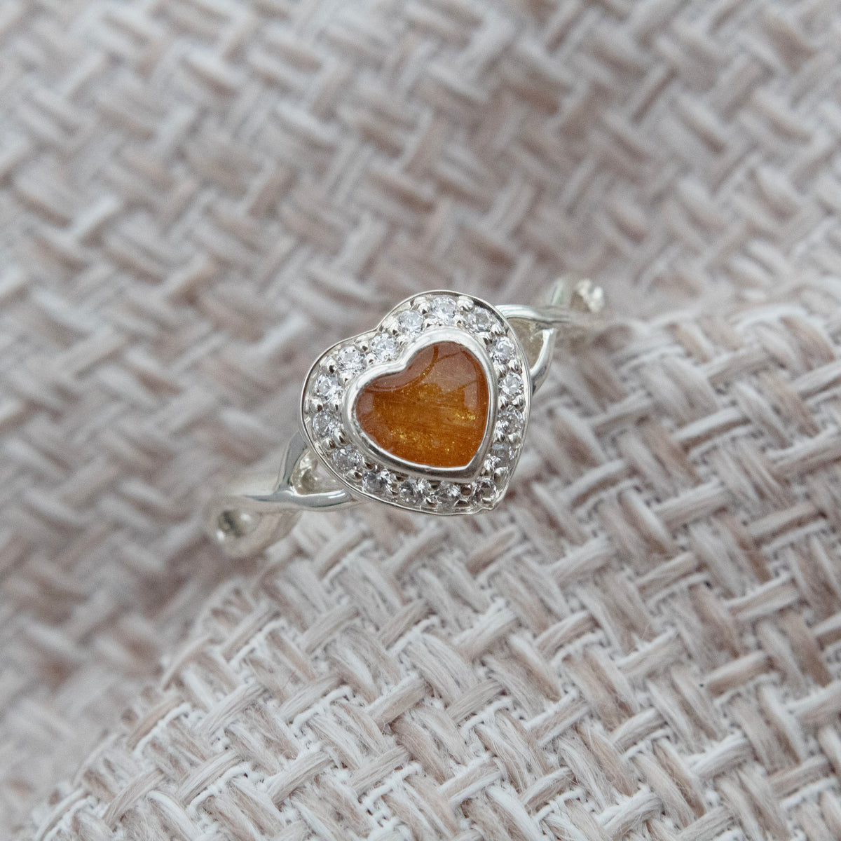 Maria Heart Ring