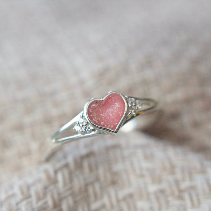 Iris Heart Ring